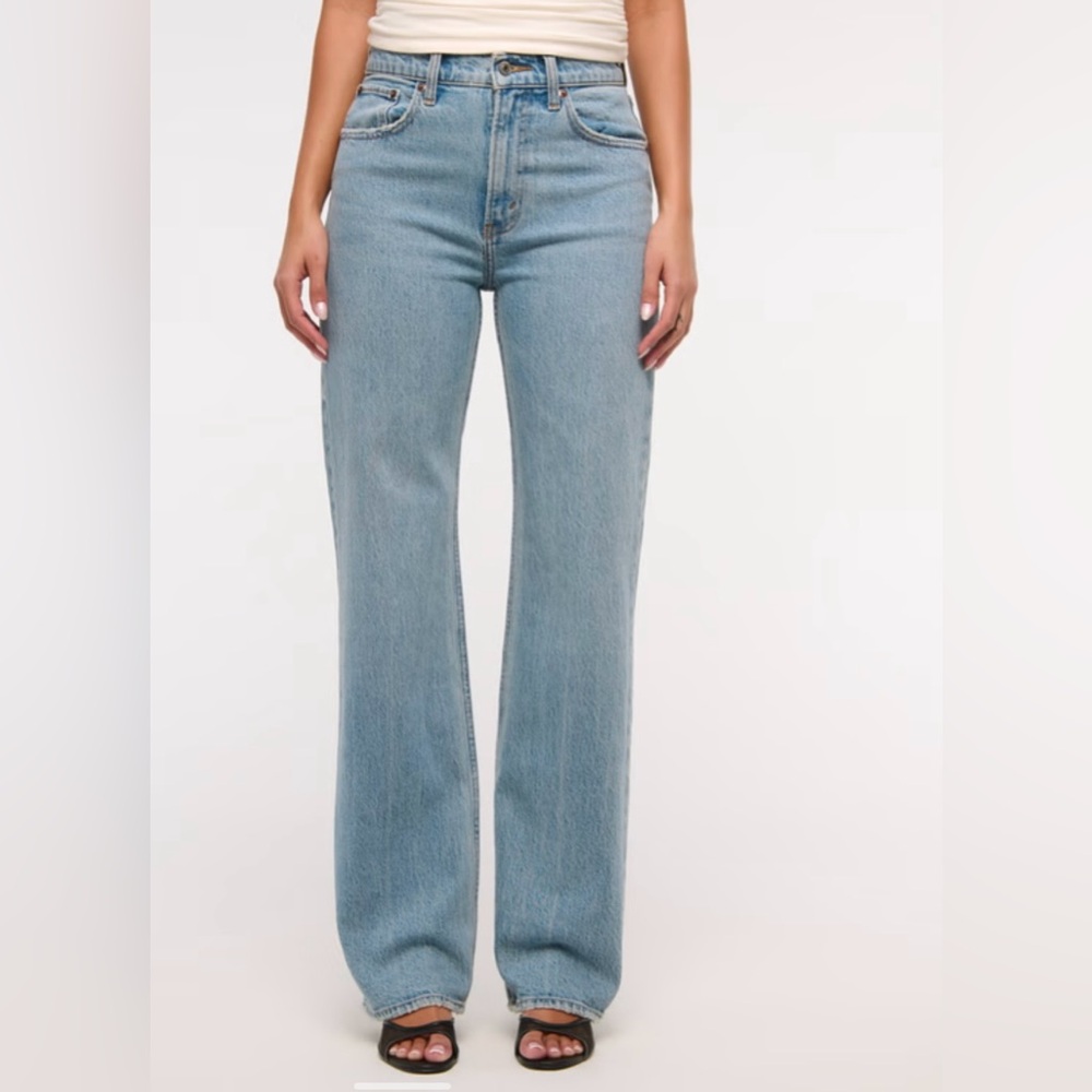 Vintage Comfort Stretch

High Rise 90s Relaxed Jean
